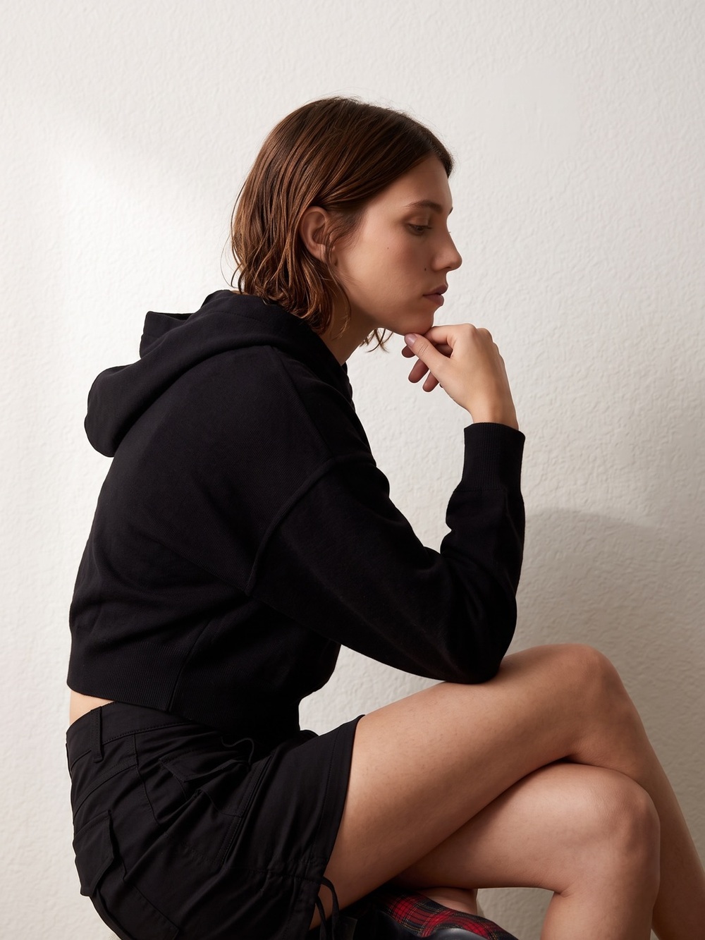 ZARA Cropped Knit Hoodie Sweater Black Size 11-12 / 152 cm